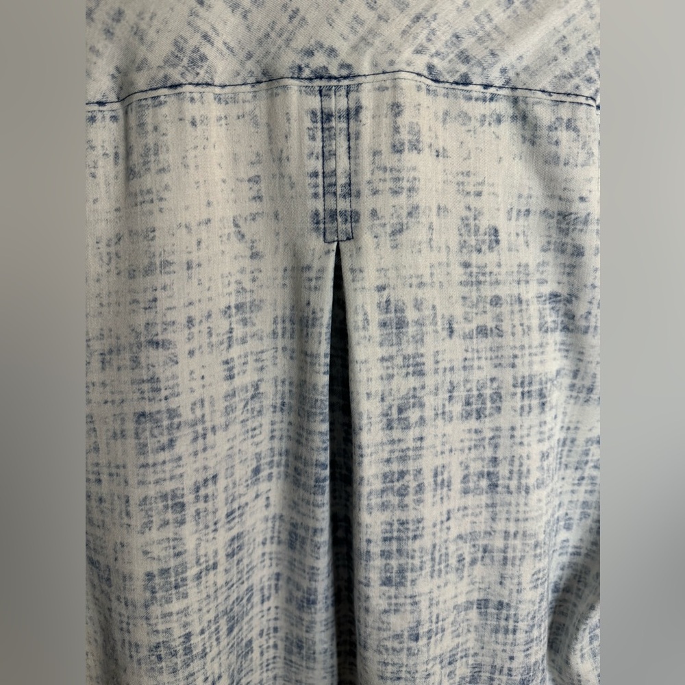 SKIES ARE BLUE Women’s Blue & White Collar Shirt ~ Size L - Picture 6 of 8